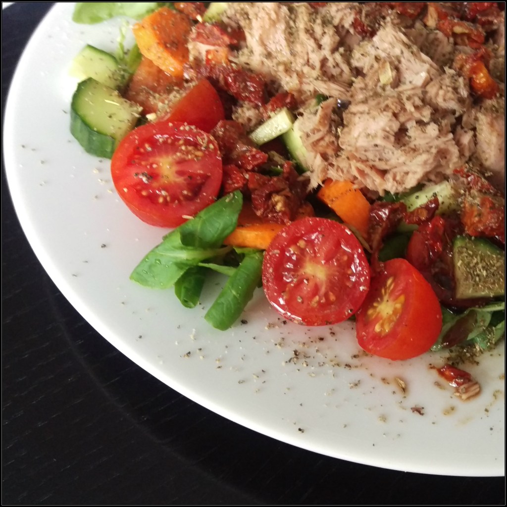 150826 feldsalat m tunfisch
