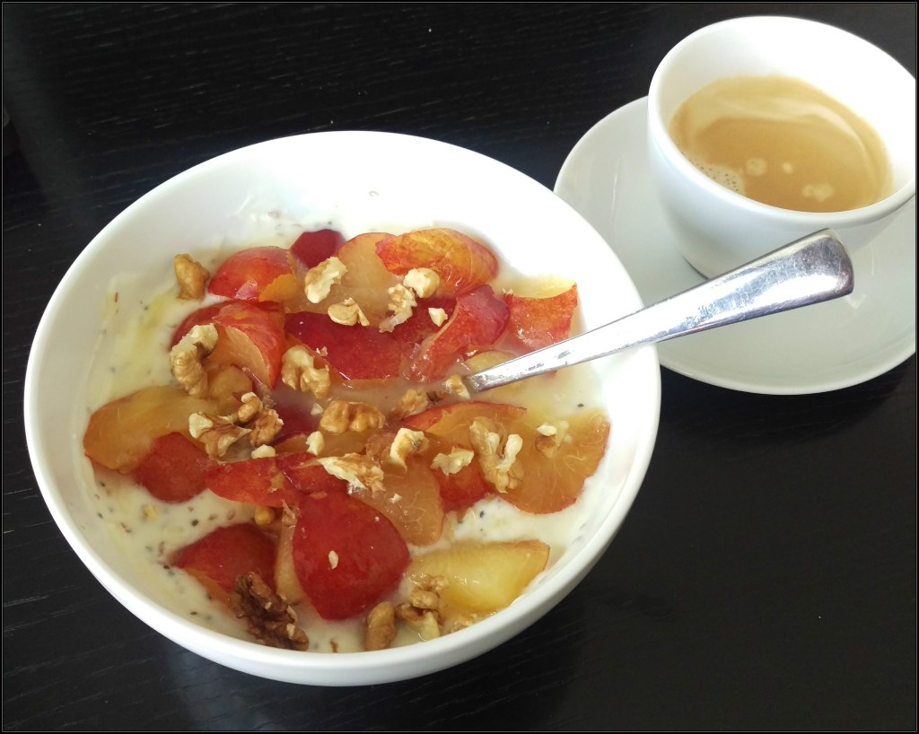 150912 joghurt mit pflaumen