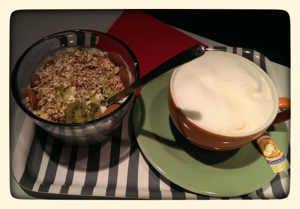 151103 joghurt mit kiwi