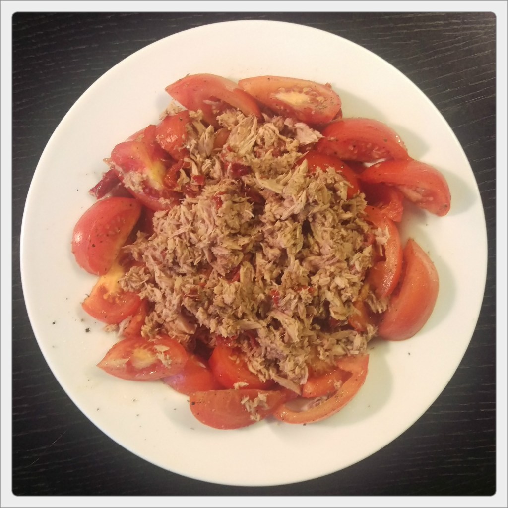 160128 tomaten-tunfisch-salat