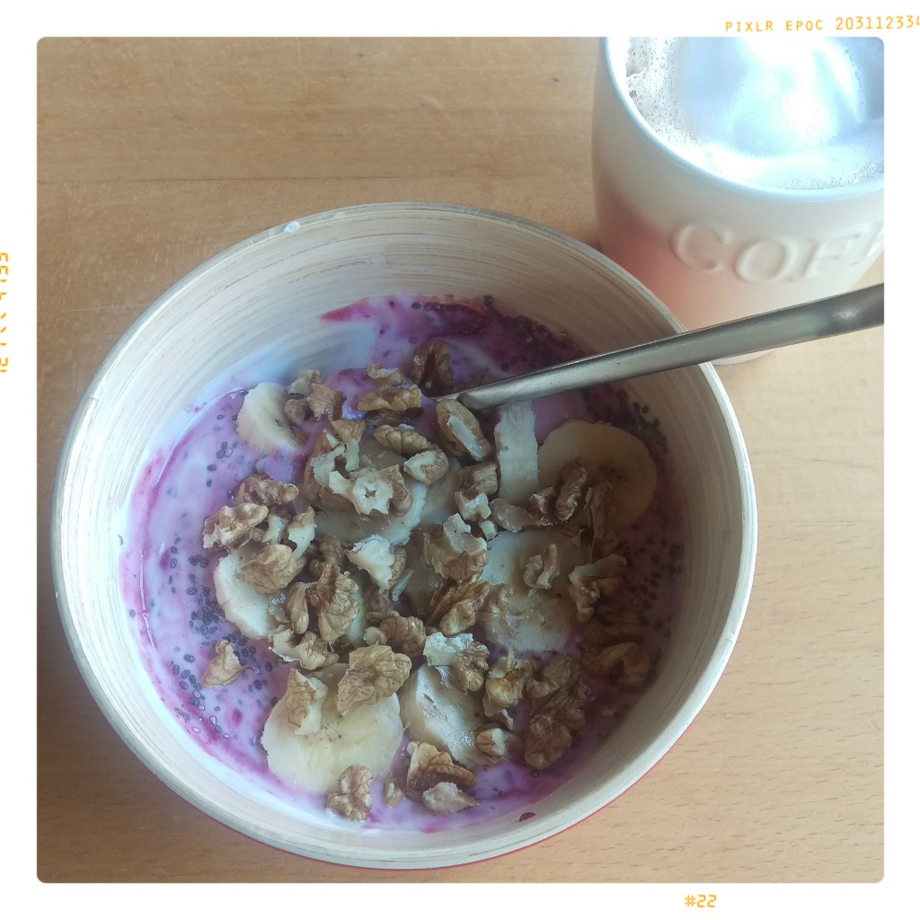 160216 beerenjogurt mit banane