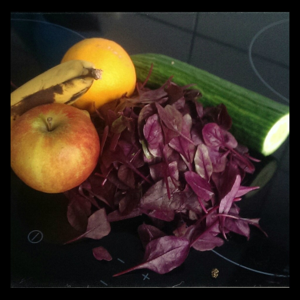 160411 rote bete blätter smoothie I