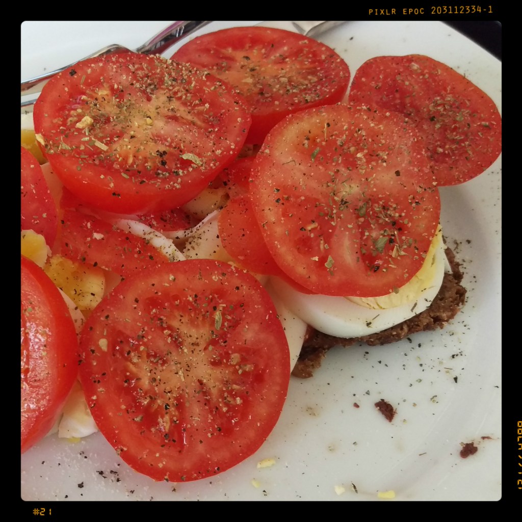 160712 esener brot m ei u tomate