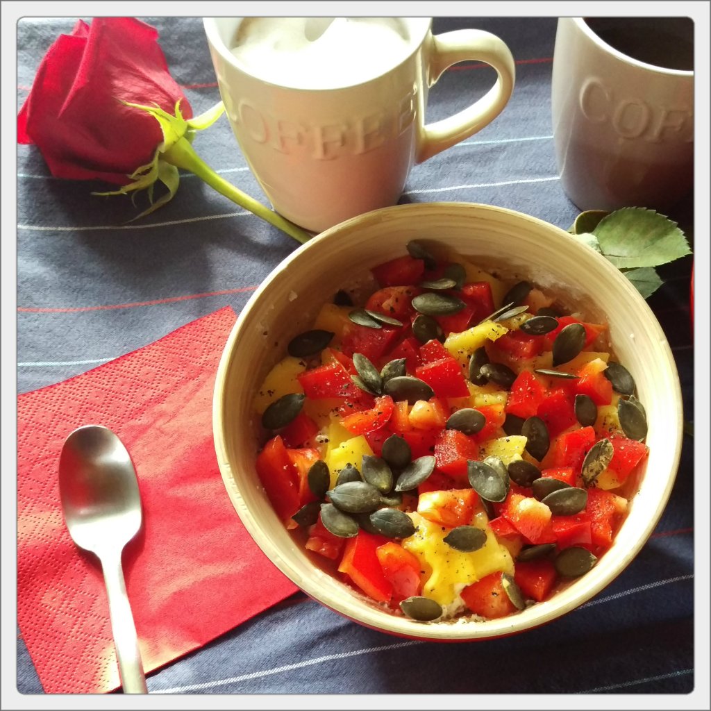 160720 hüttenkäseporridge mango paprika