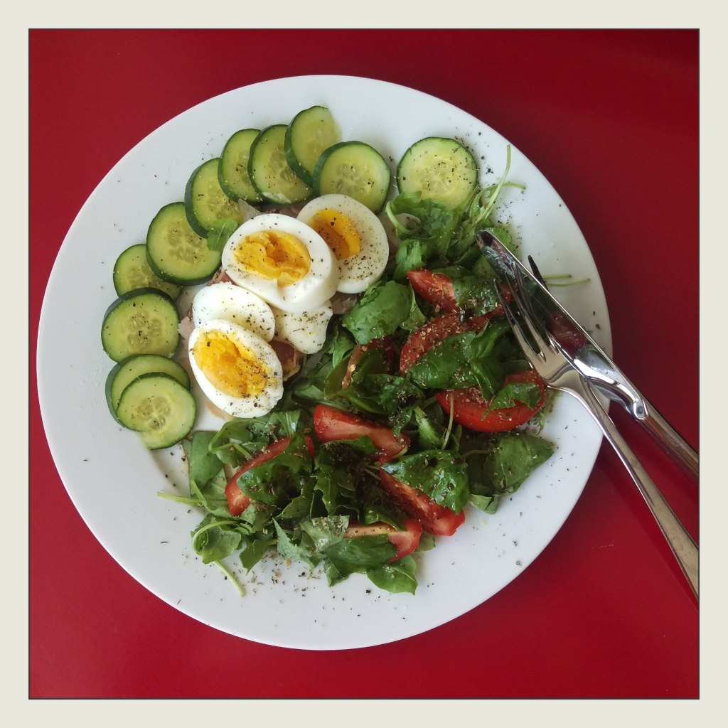 160903 brot m schinken ei salat