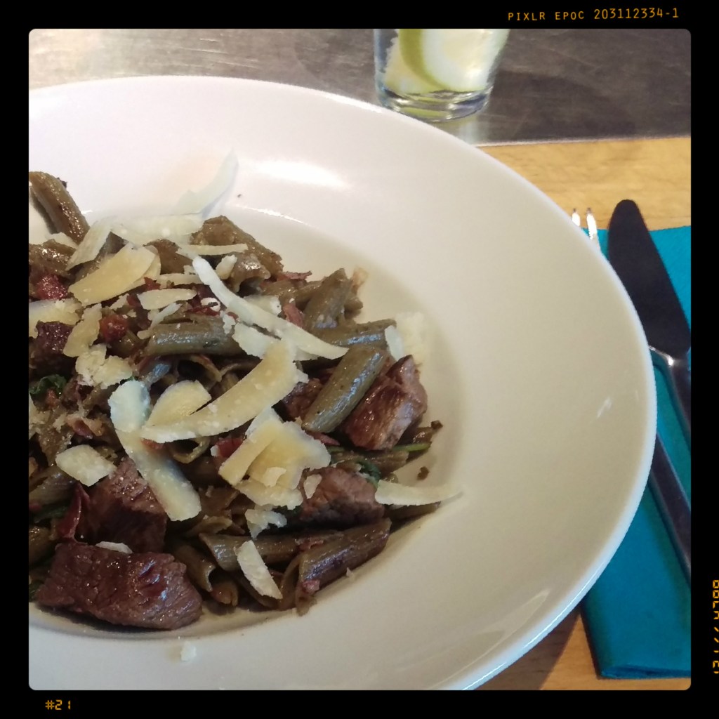 160914 pasta m salbeibutter