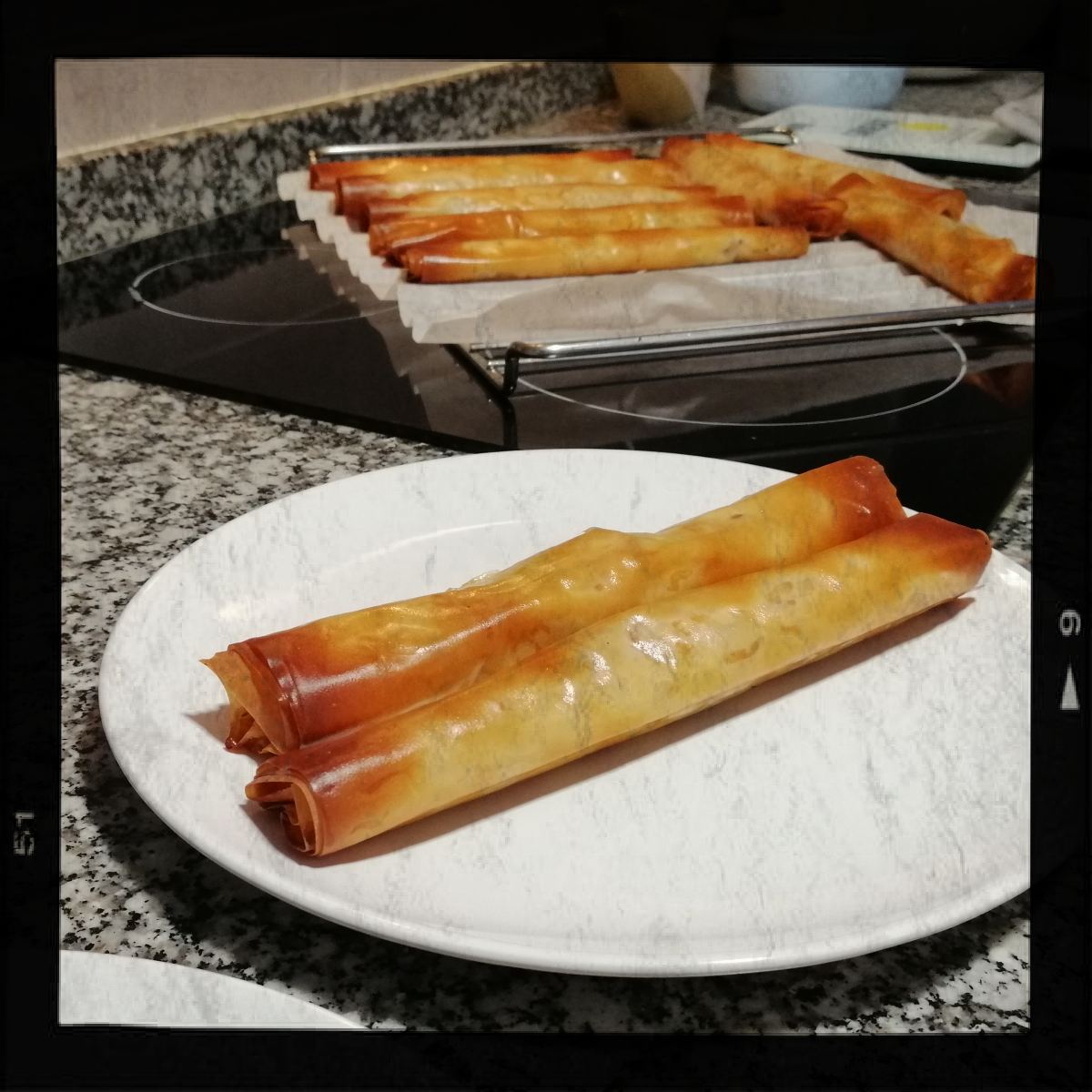 Flautas mit Maishähnchenbrust, Calabacin und Paprika – Schlemm dich fit!